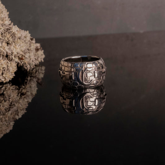 The Carstairs Family Ring