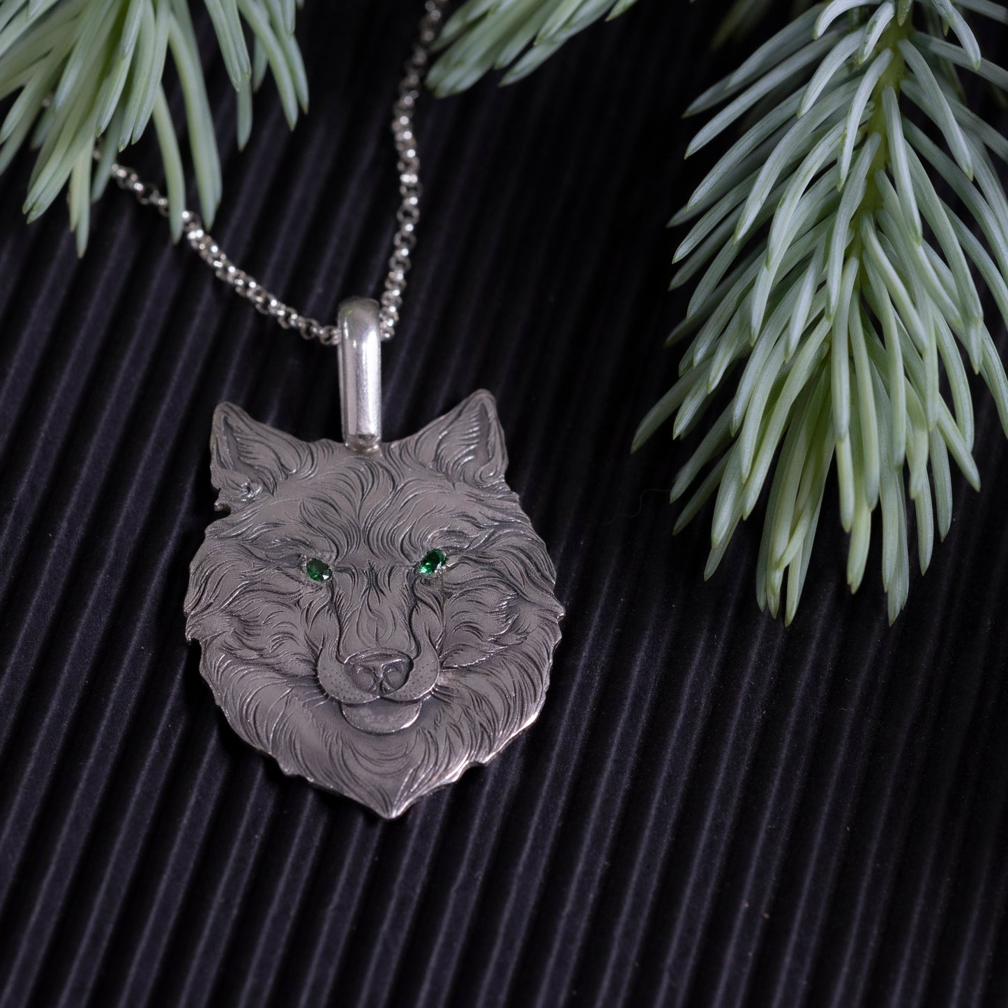 Wolfe Family Emblem The Guardian