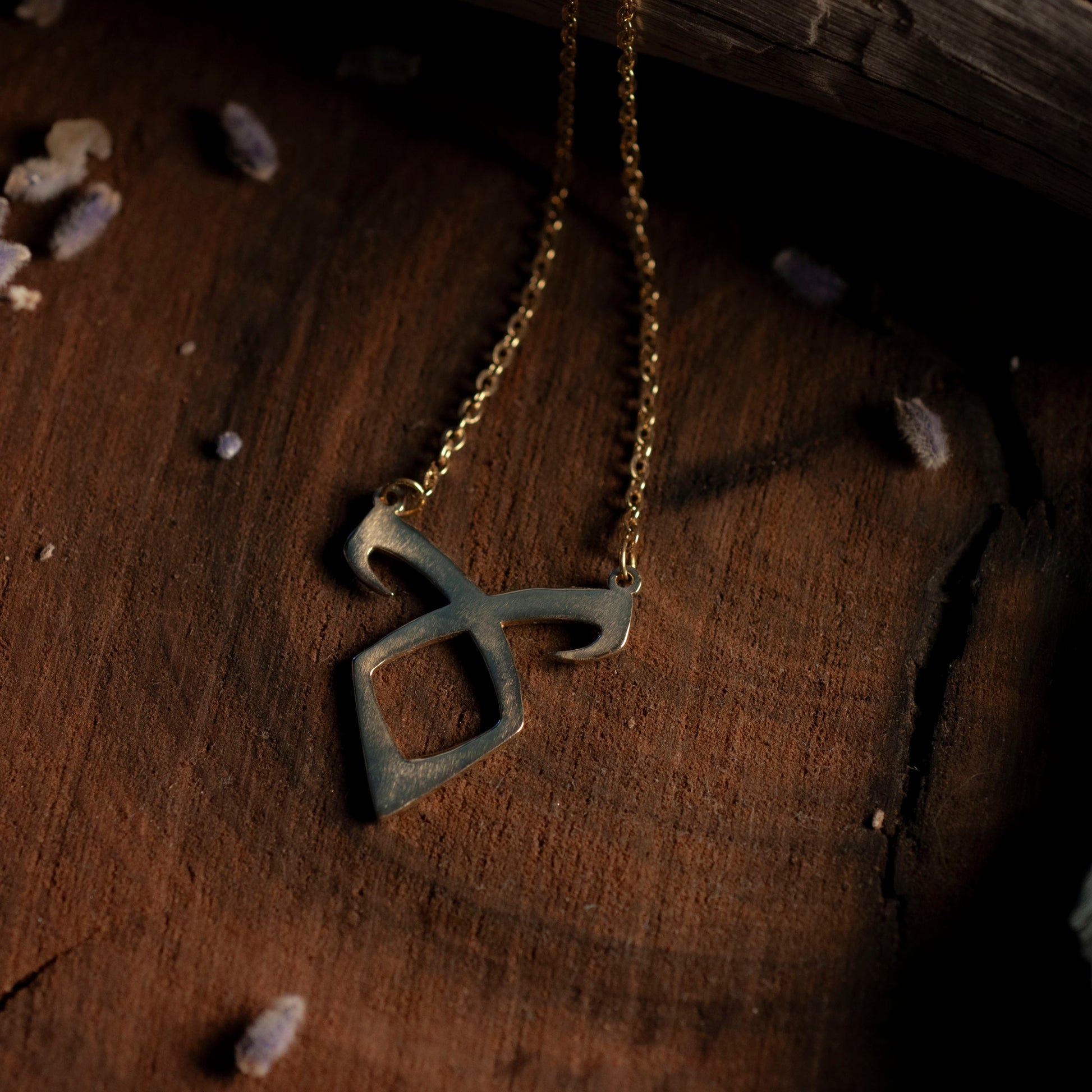 Angelic Power Rune Necklace - Brass - Hebel Design