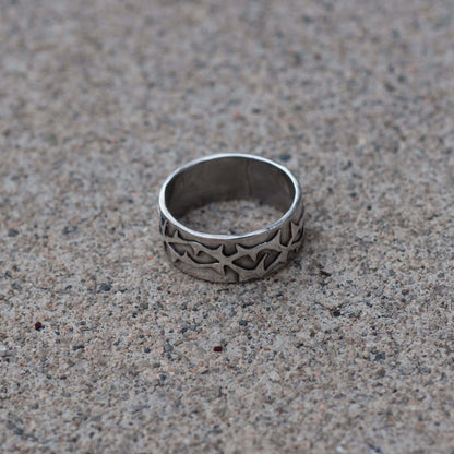 The Blackthorn Family Ring Slim - Hebel Design