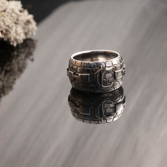 The Carstairs Family Ring