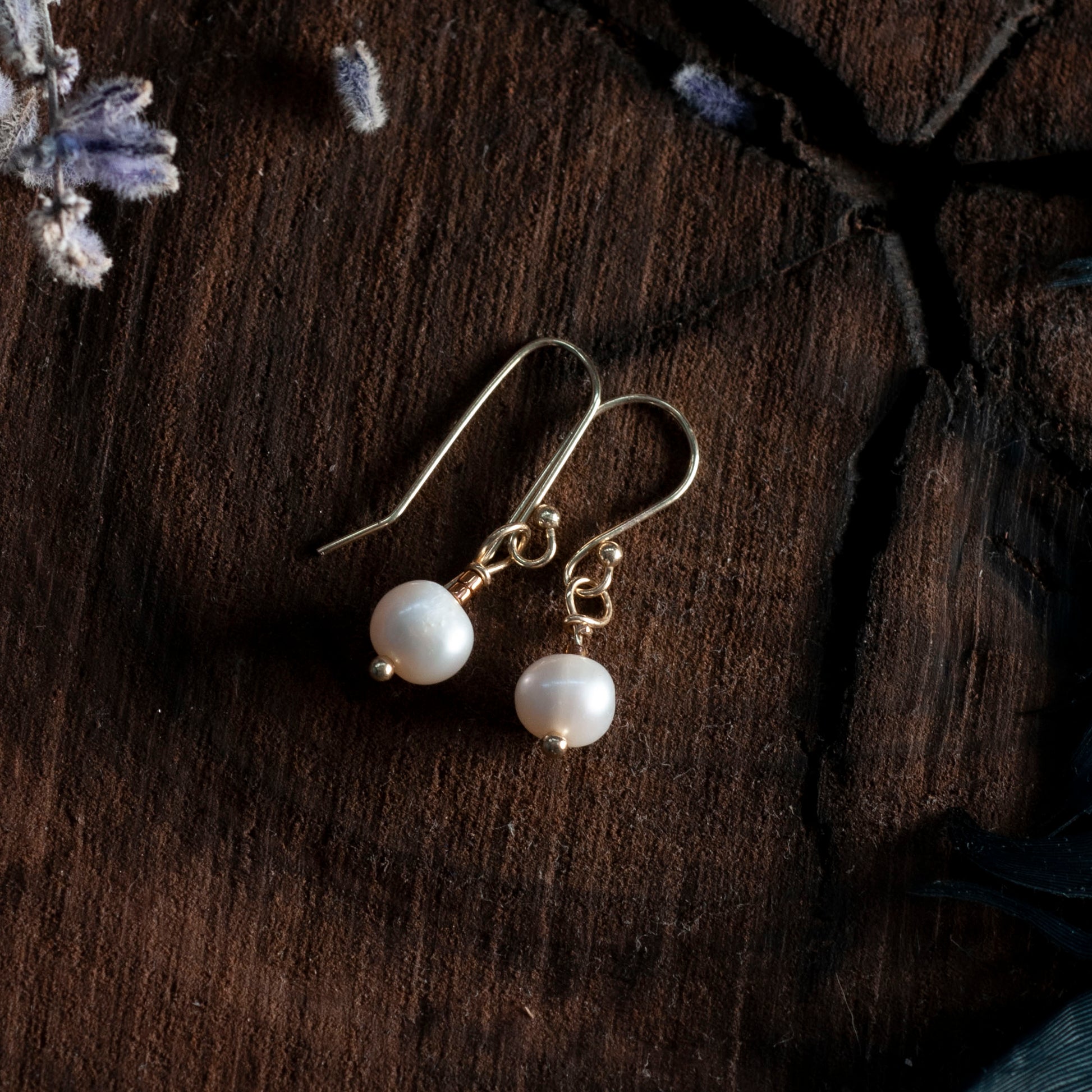 Will - Tessa Inspired Pearl Earrings - Hebel Design