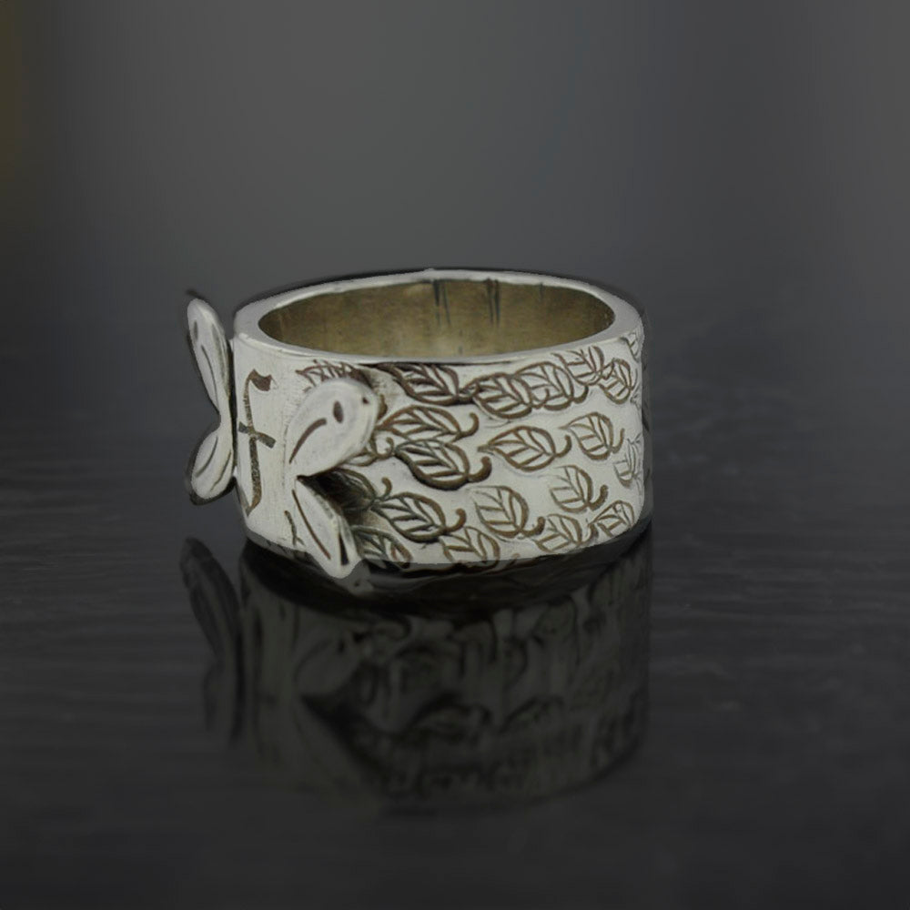 The Fairchild Family Ring - Hebel Design