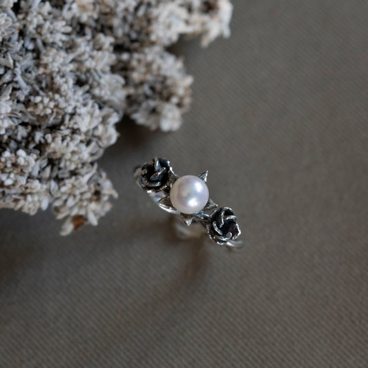 pearl and roses June Ring