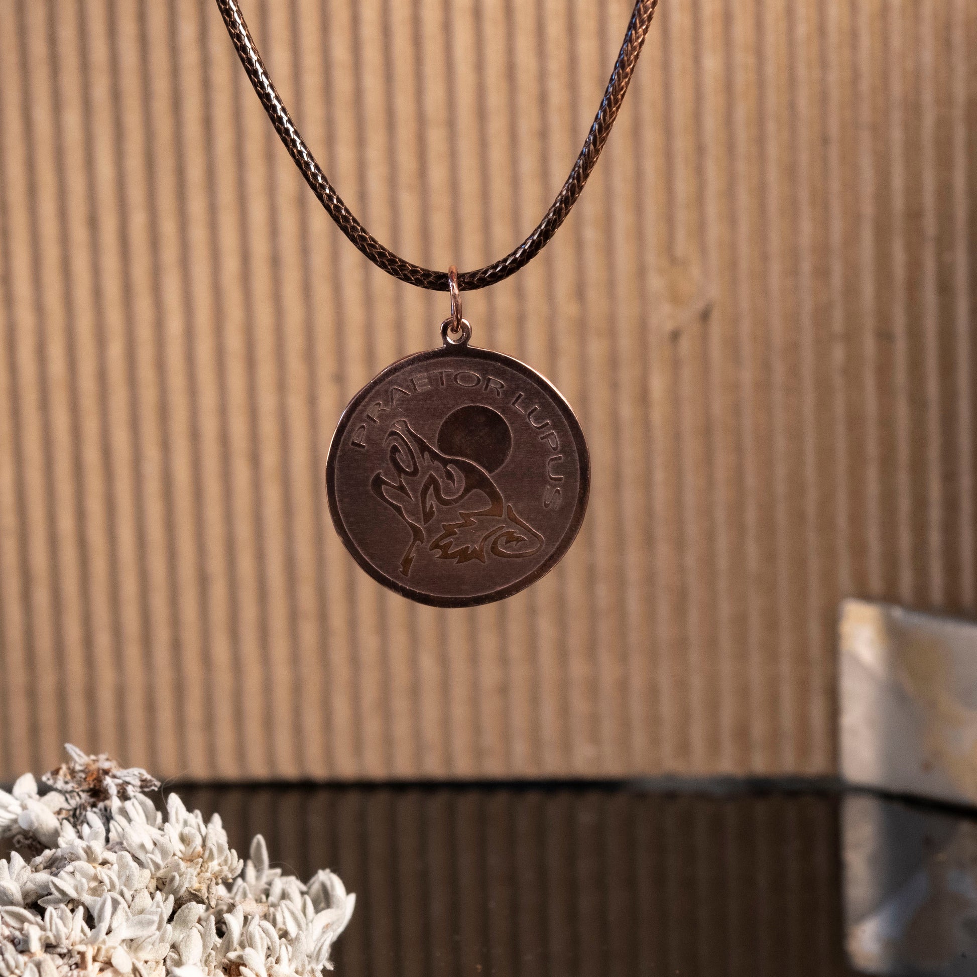Praetor Lupus Pendant - Hebel Design