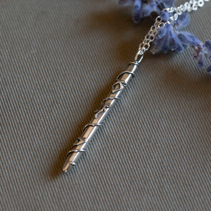 Tiny Stele Necklace - Hebel Design